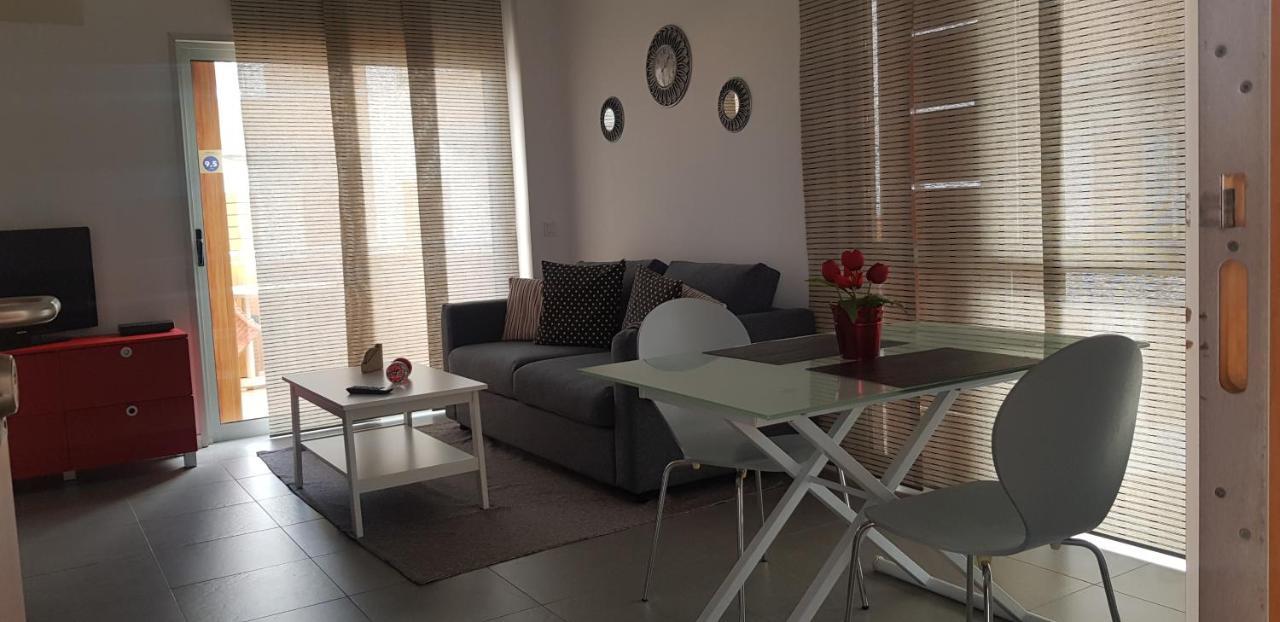 אל מדאנו Residencial Los Martines מראה חיצוני תמונה
